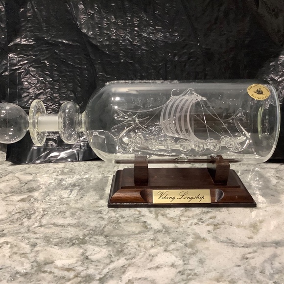 Hand Blown Mayflower Glass Collection Ship in a Bottle Viking Longship - Picture 2 of 7